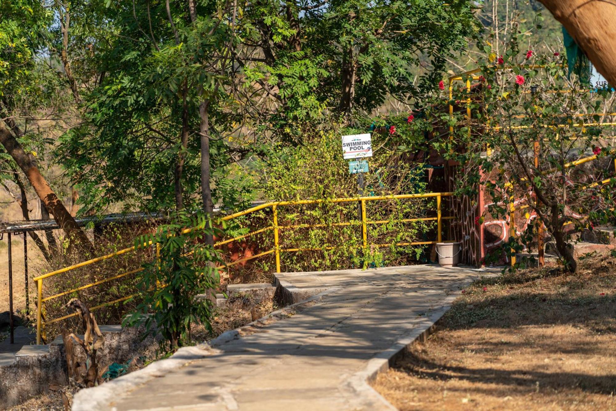 Wild Camp- The Nature Resort Khodala エクステリア 写真